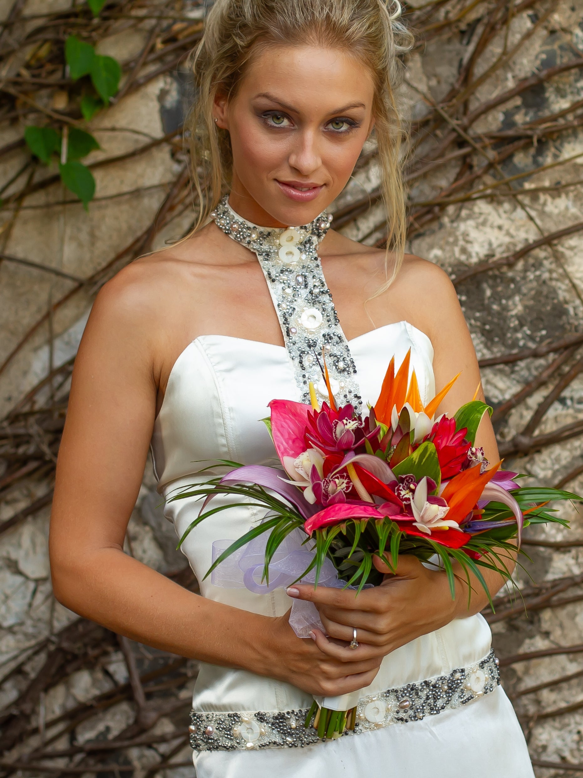 Custom Silk Beaded Corset Dress Bridal Gown Sea Shells Sleeveless Lace Up Beach Wedding Beads