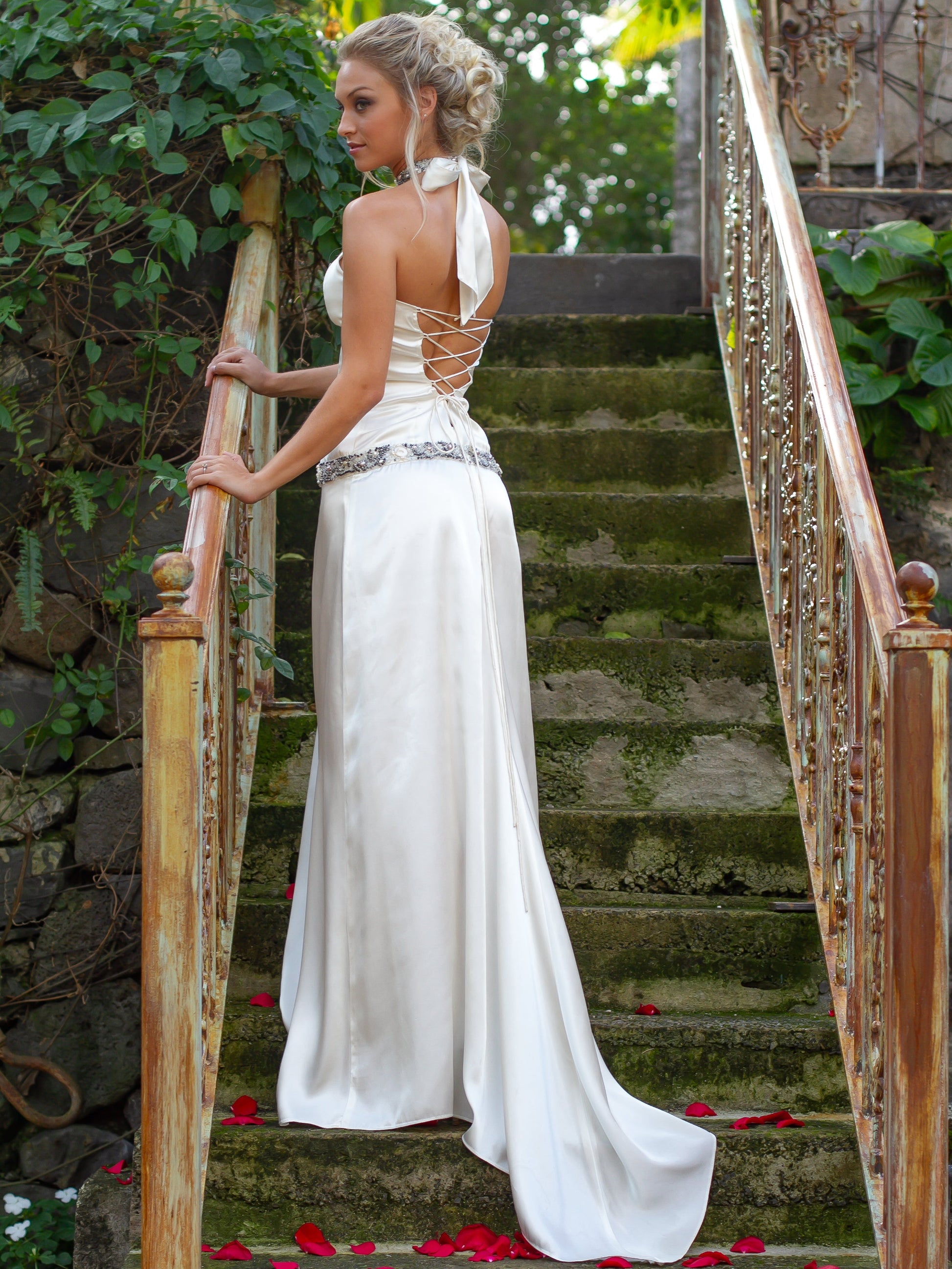 Custom Silk Beaded Corset Dress Bridal Gown Sea Shells Sleeveless Lace Up Beach Wedding Full Back