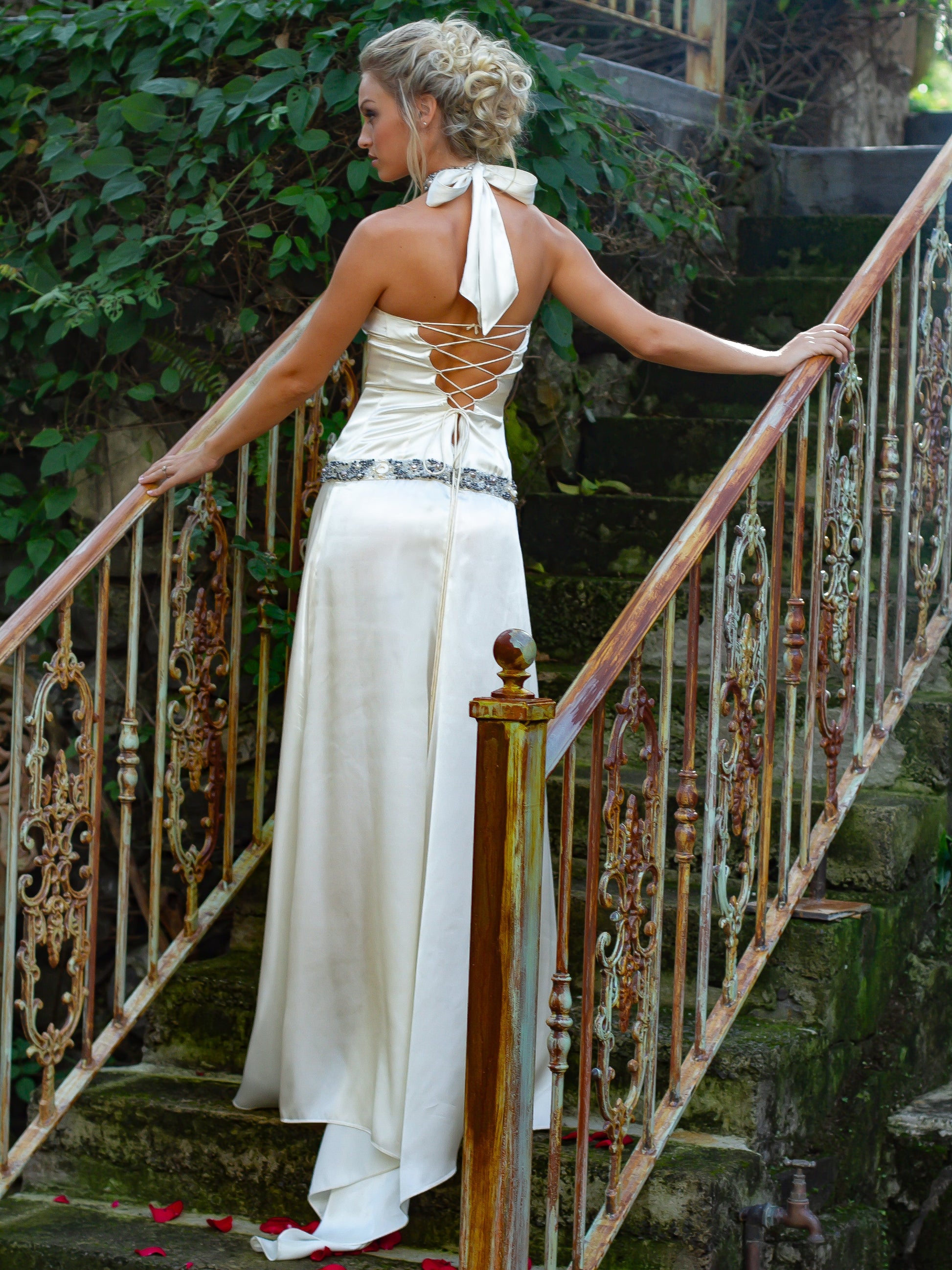 Custom Silk Beaded Corset Dress Bridal Gown Sea Shells Sleeveless Lace Up Beach Wedding Full Back