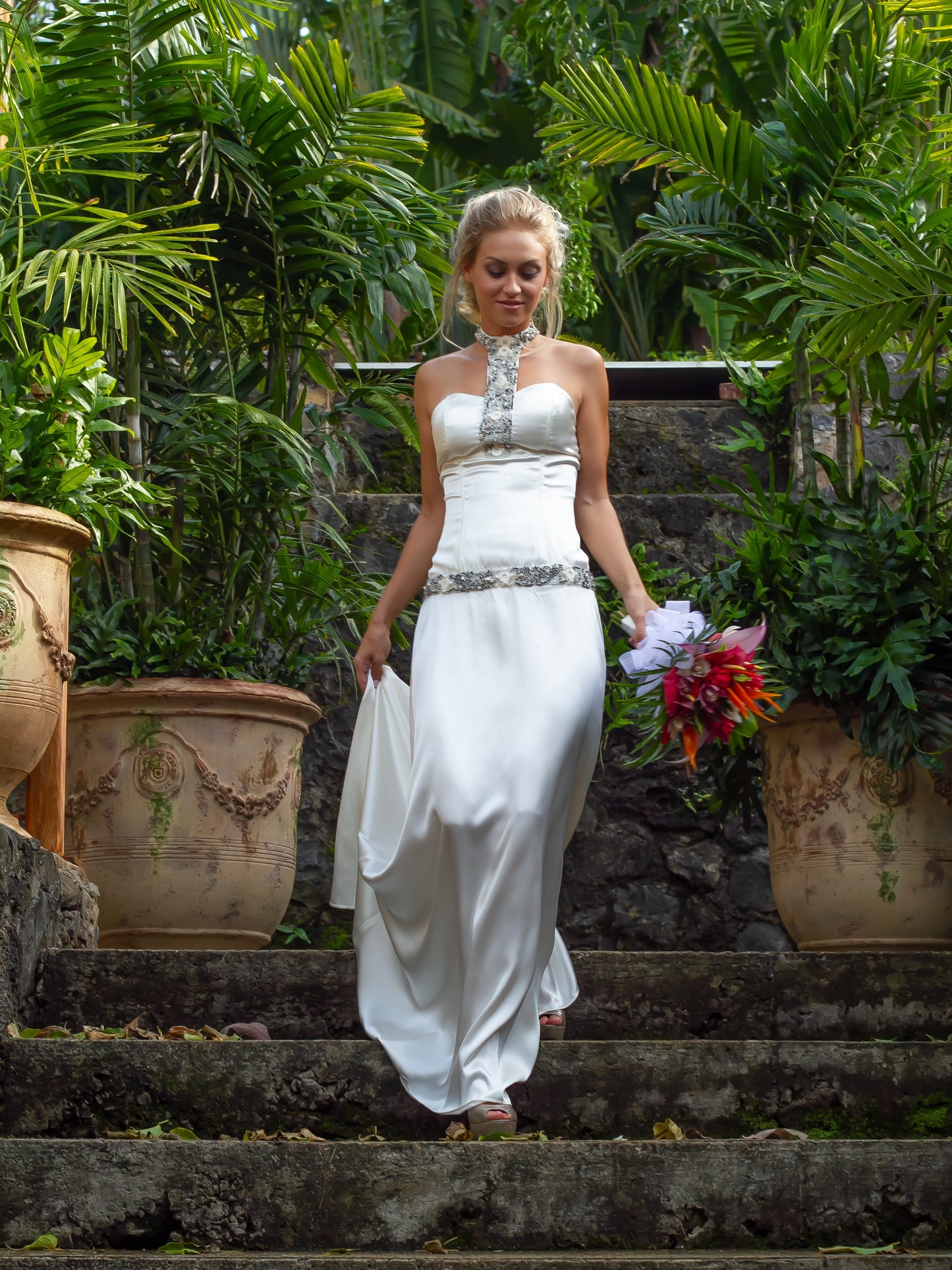 Custom Silk Beaded Corset Dress Bridal Gown Sea Shells Sleeveless Lace Up Beach Wedding Full