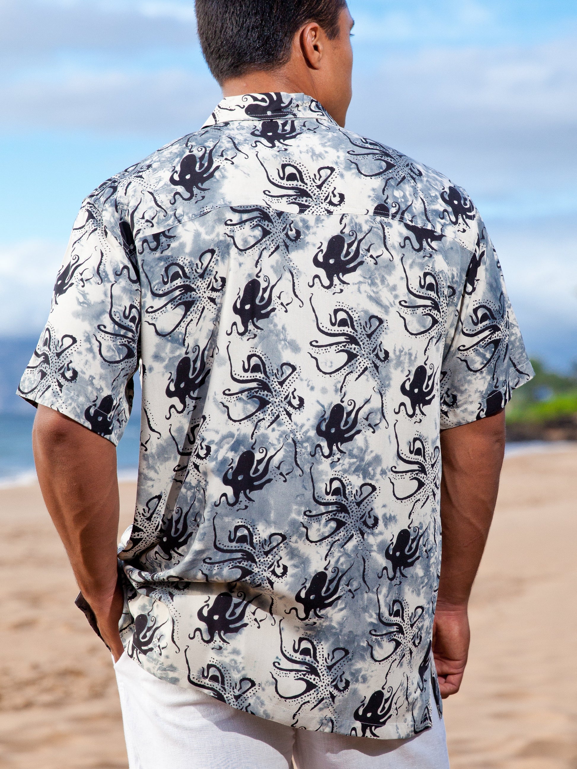 Mens Batik Island Shirt Short Sleeve Octopus Beach Wedding Back
