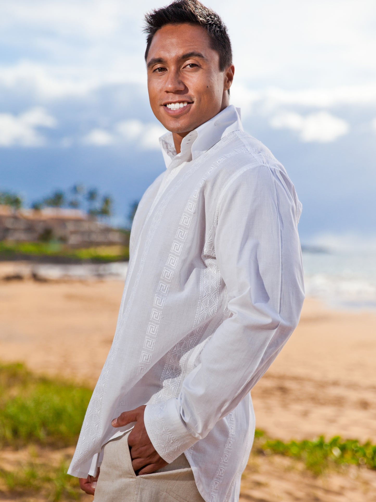 Mens Embroidered Cotton Cancun Shirt White Lignt Weight Beach Wedding Side