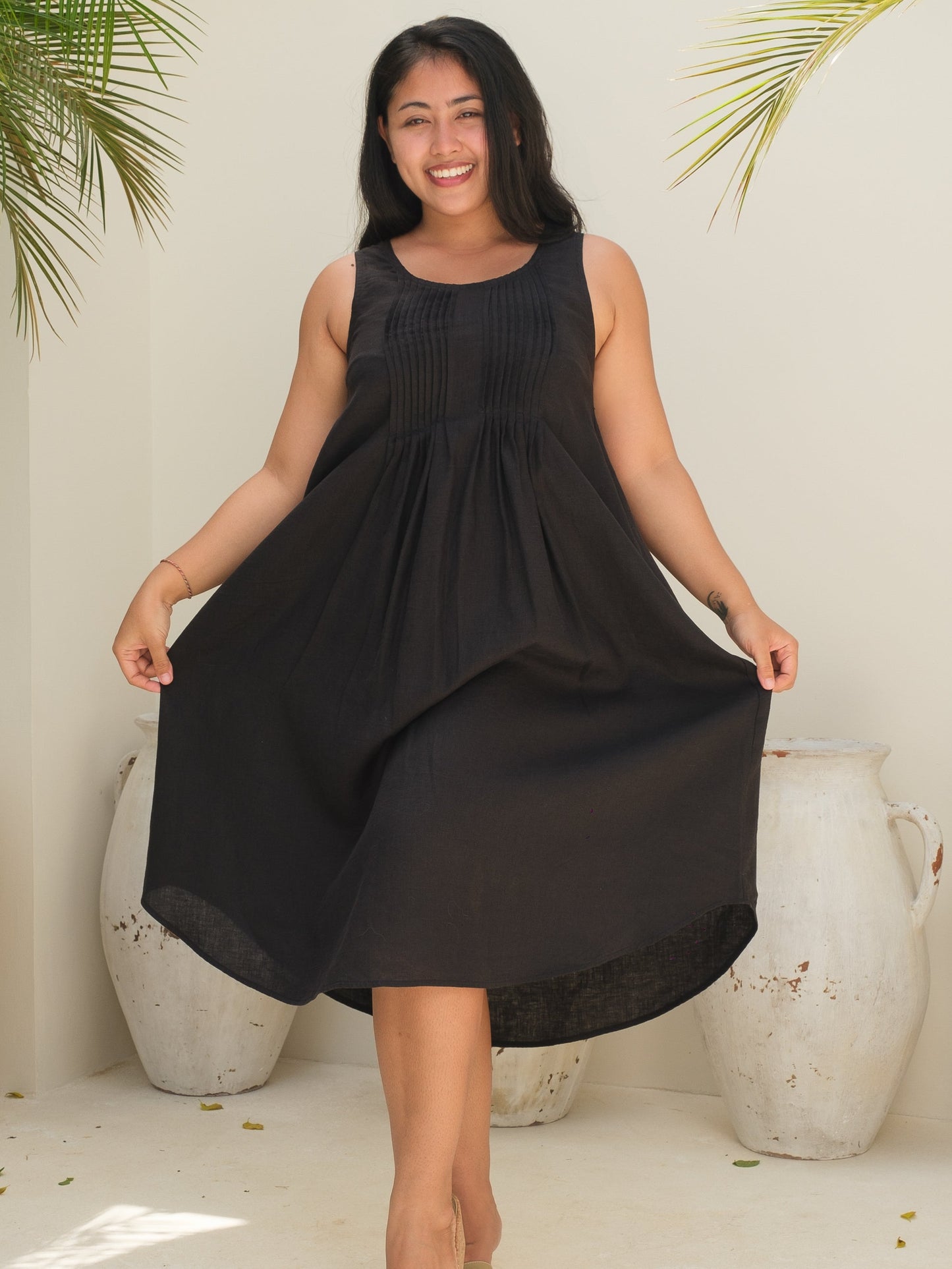 Womens Linen Summer Midi Dress Black Sleeveless Scoop Neck Front