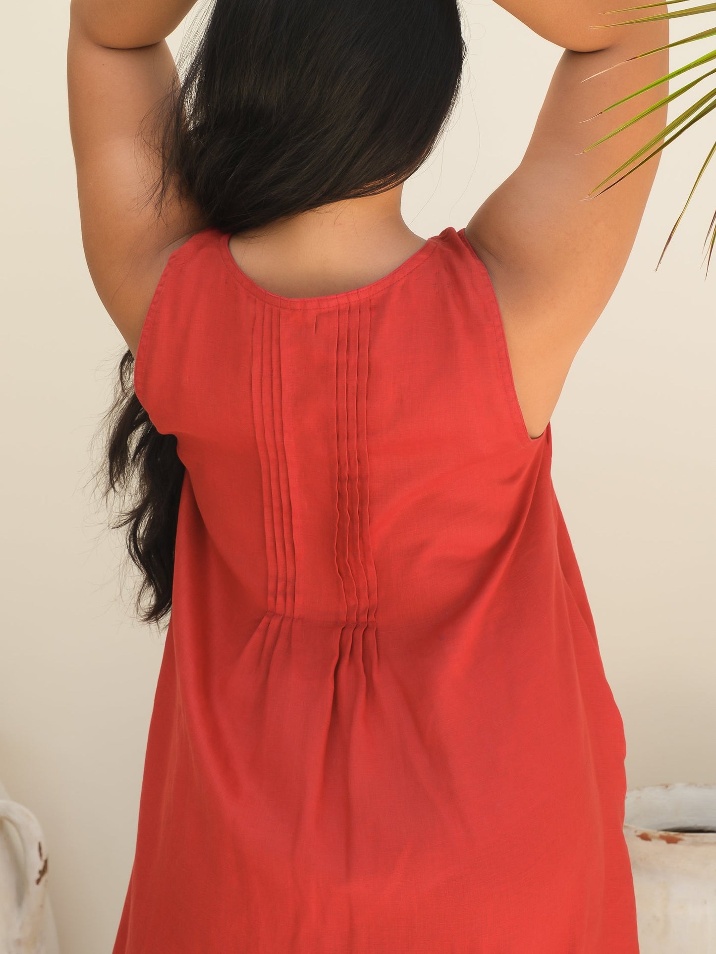 Womens Linen Summer Midi Dress Red Sleeveless Scoop Neck Side Pockets Pintuck Detail