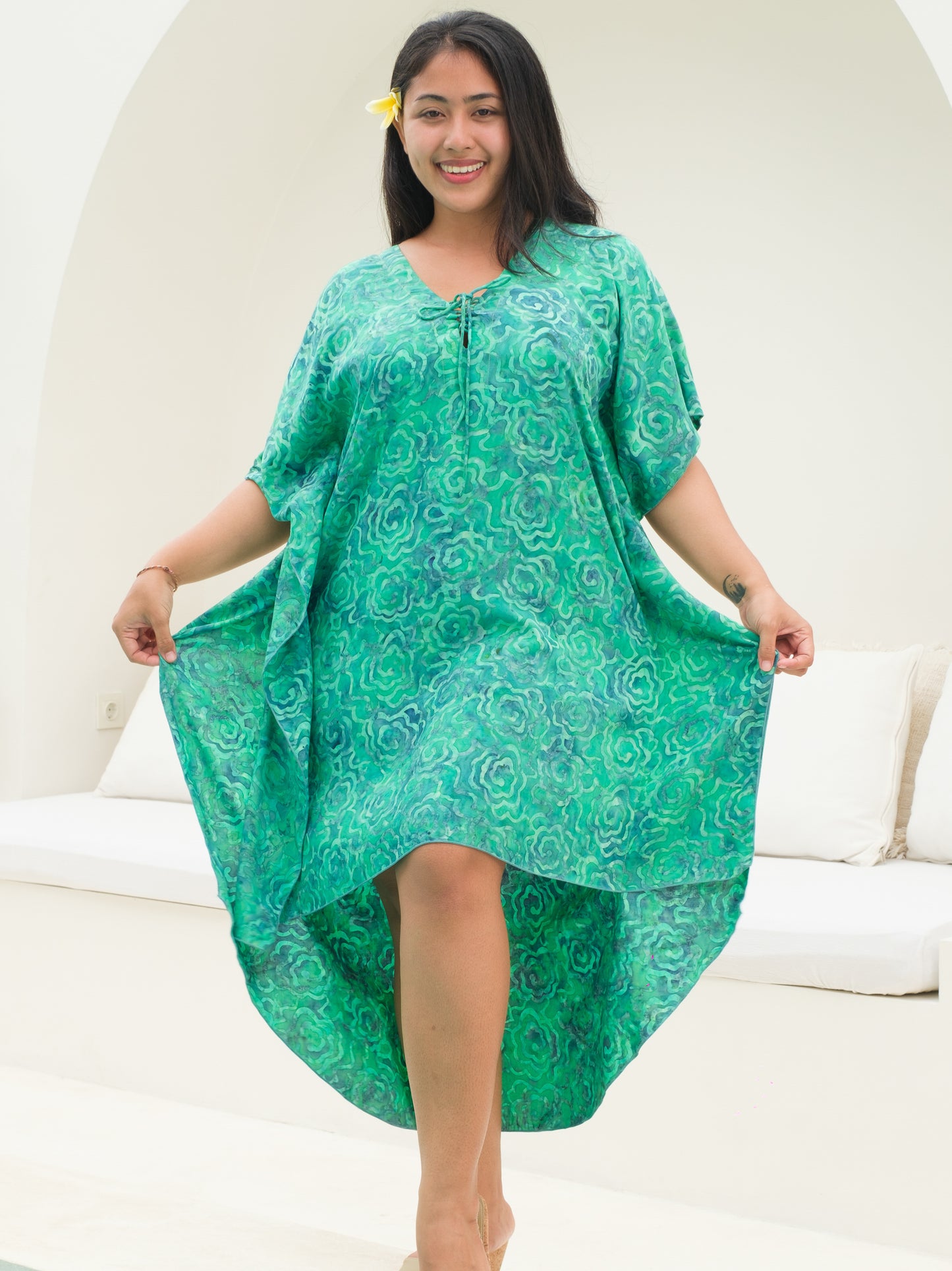 Womens Rayon Kaftan Dress Batik Green Lace Up Vneck Summer Resort Wear Front